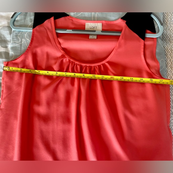 Ann Taylor LOFT Sleeveless top - Picture 5 of 6
